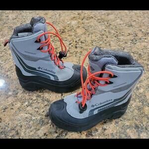 Columbia Unisex Child Youth Bugaboot Plus Iv Omni Heat Snow Boot Gray Shoe 1 New